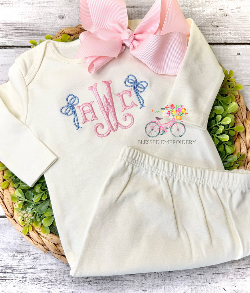 Baby Girl Gown, Baby Girl Coming Home Outfit, Baby Girl Gown Set, Monogrammed Baby Gown